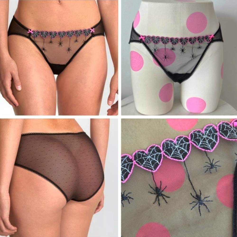 Victoria's Secret Pink Halloween Wink Cheeky Panty NWT Spider Web Hearts Bows
